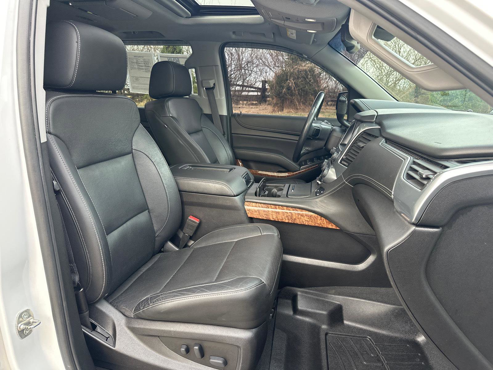 Used 2019 Chevrolet Suburban Premier image 46