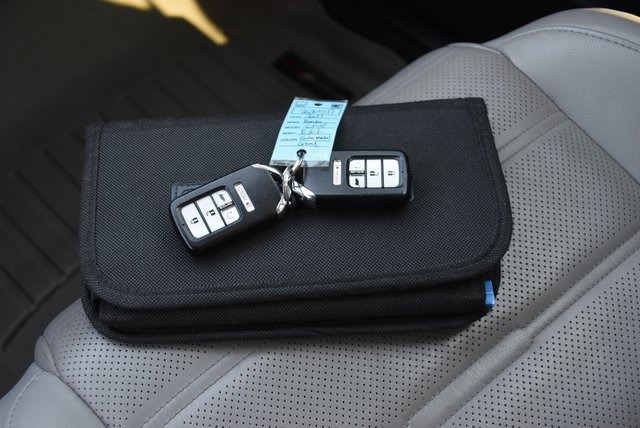 Used 2017 Honda CR-V EX-L image 37