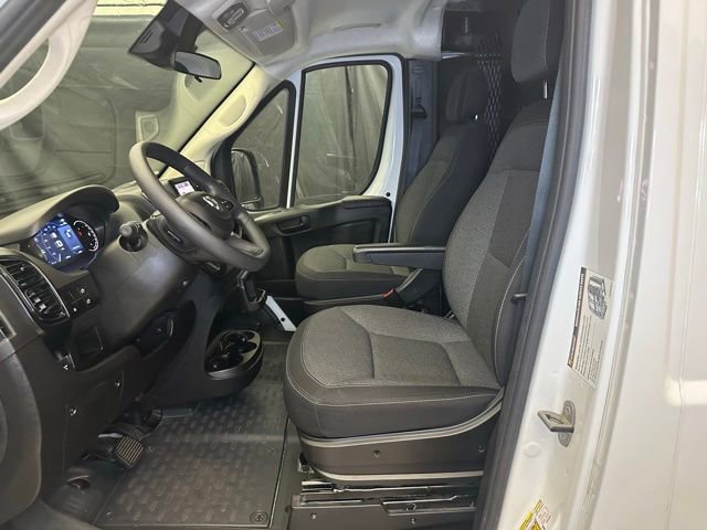 Used 2025 RAM ProMaster 2500 w/ U-Haul Equipment Group FWD image 21