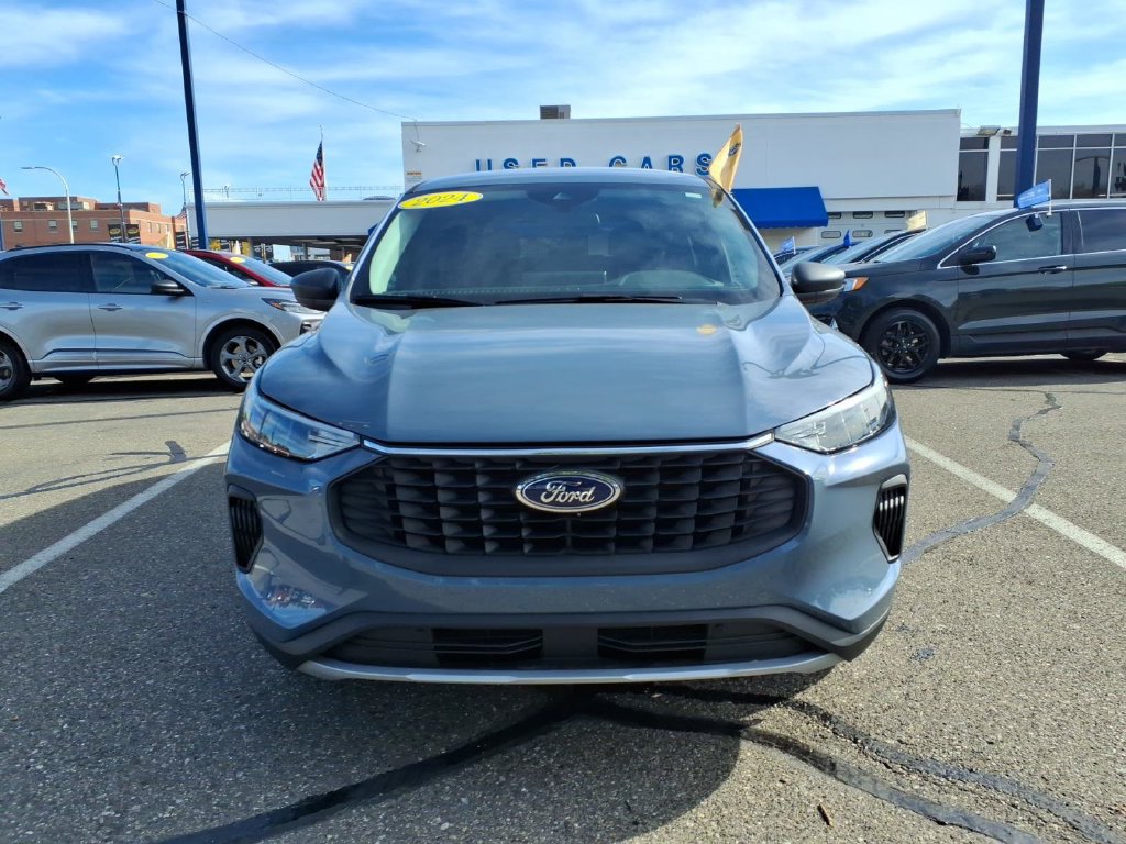 Certified 2024 Ford Escape Active w/ Tech Pack #1 AWD/4WD image 3