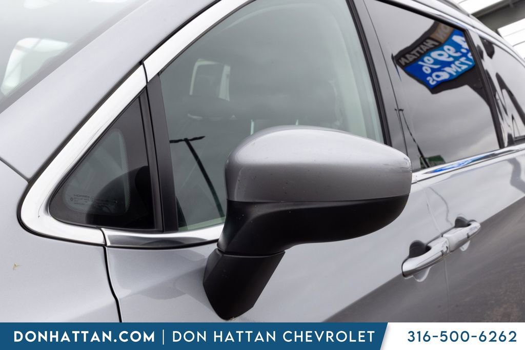 Used 2021 Chrysler Voyager Lxi FWD image 27