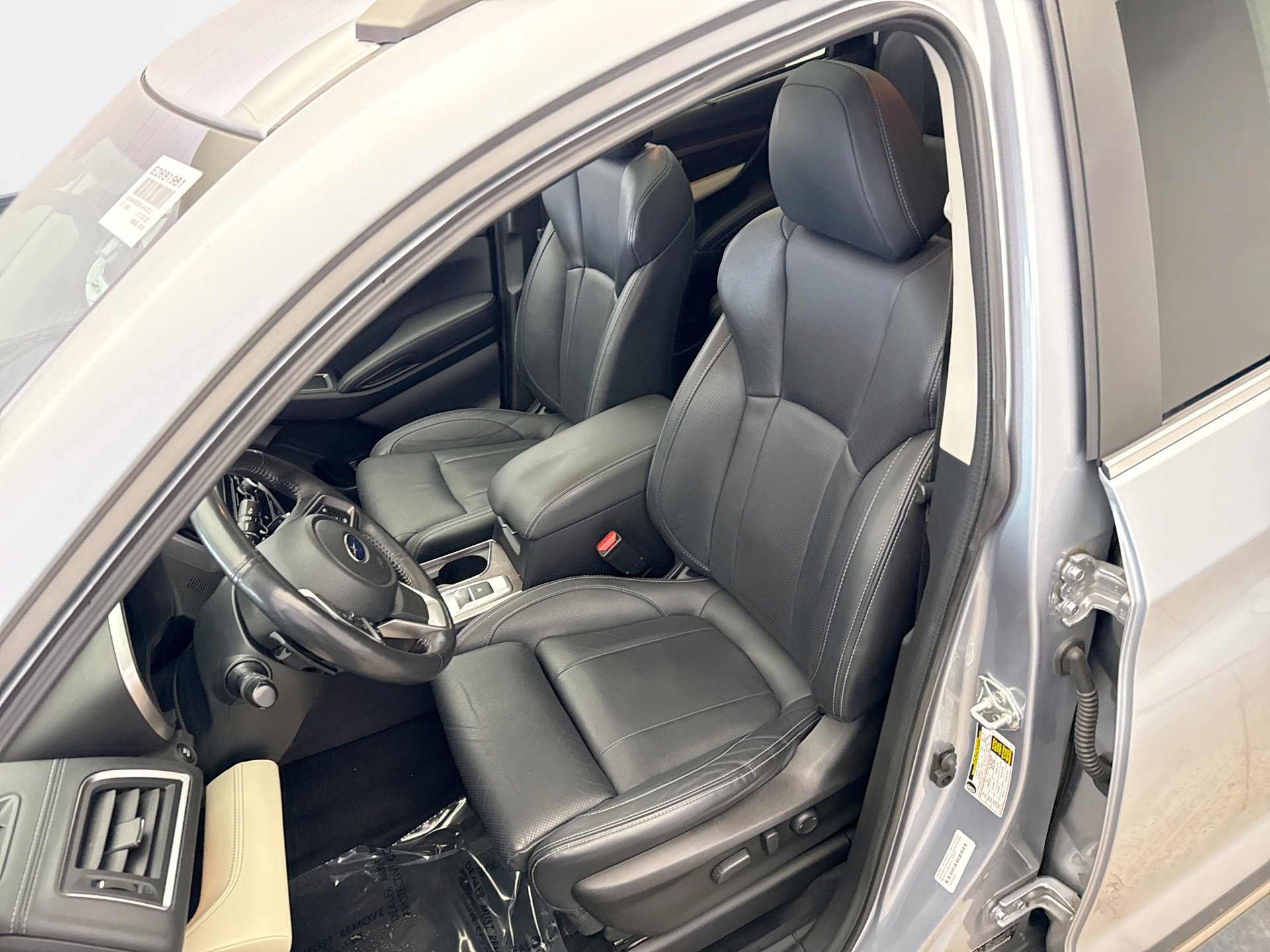 Used 2022 Subaru Ascent Touring image 11