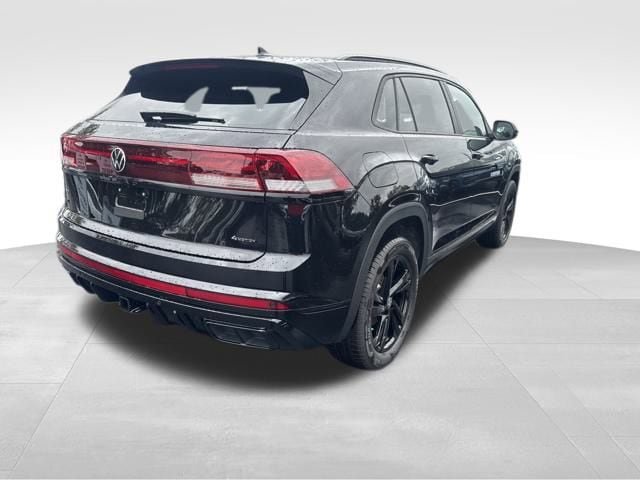 New 2026 Volkswagen Atlas Cross Sport SEL R-Line image 7