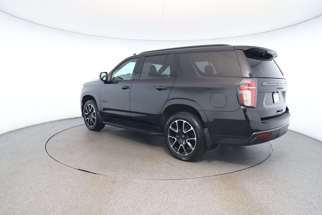 Used 2021 Chevrolet Tahoe RST image 3
