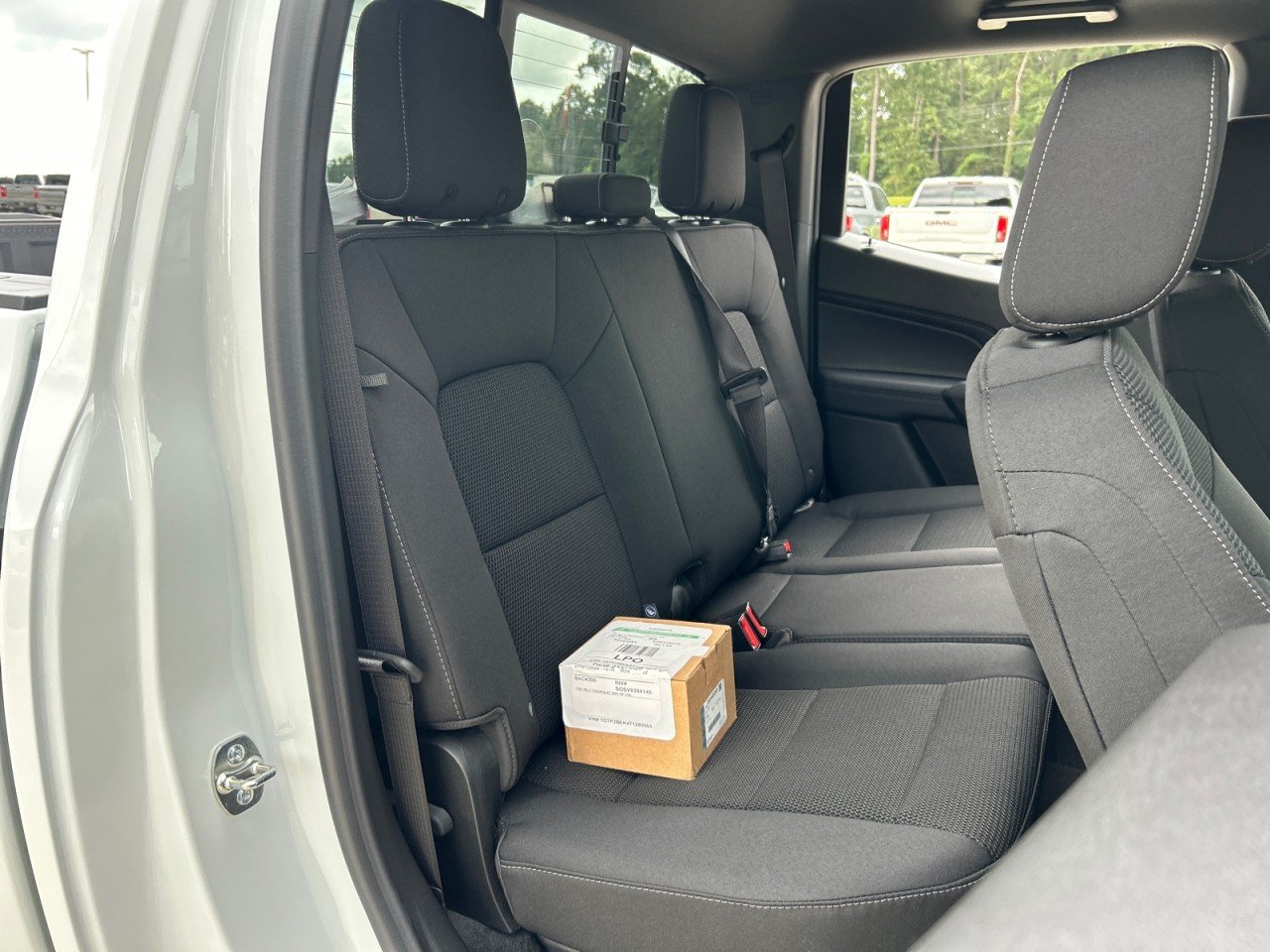 New 2026 GMC Canyon Elevation w/ Convenience Package AWD/4WD image 17