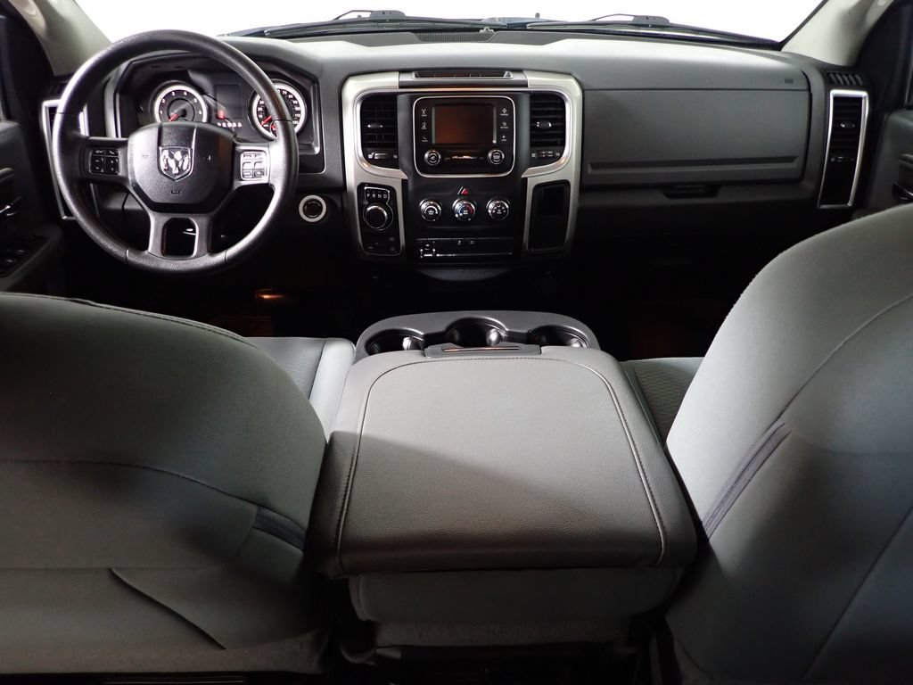 Used 2019 RAM 1500 Classic SLT w/ Protection Group AWD/4WD image 28