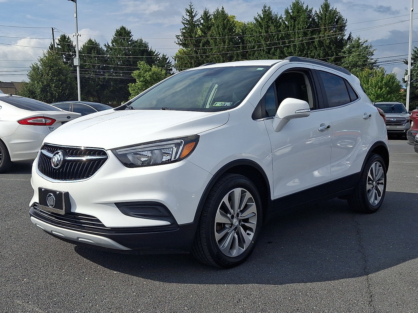 Used 2017 Buick Encore Preferred FWD image 3