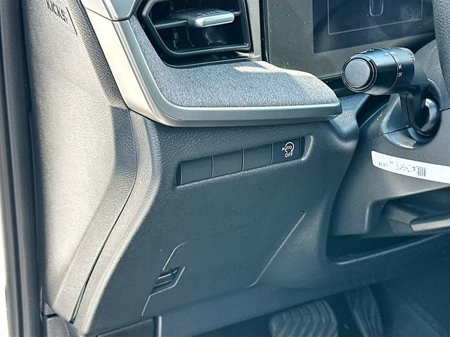 Used 2025 Nissan Kicks SV FWD image 10
