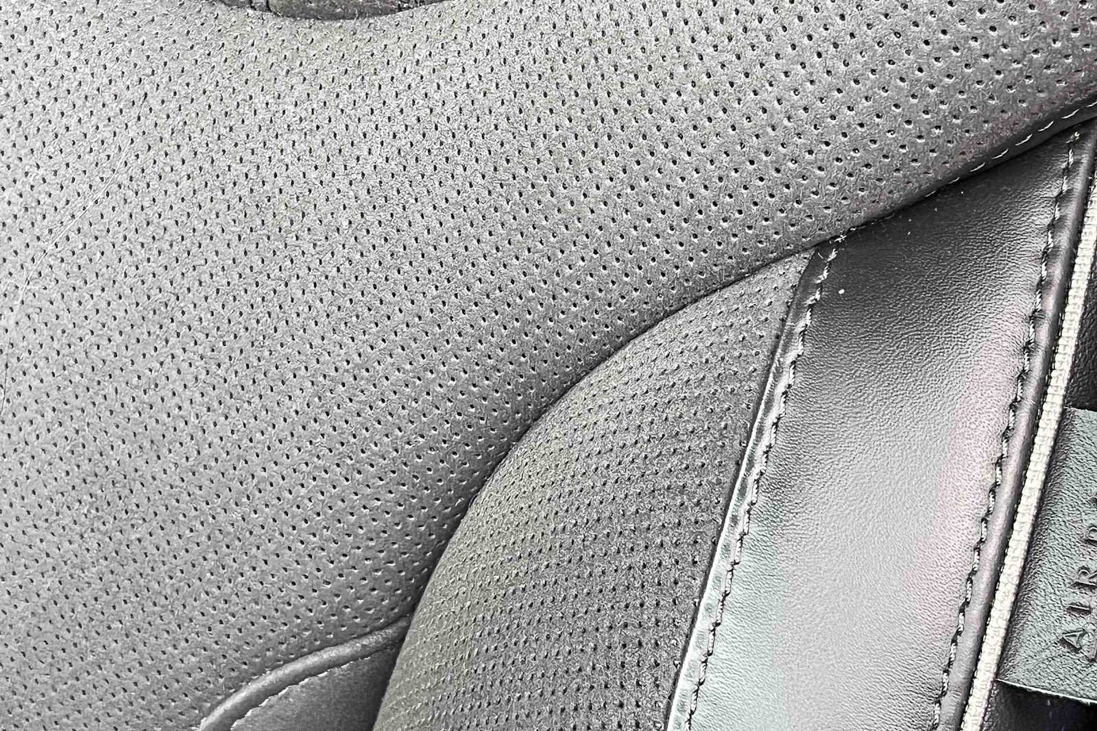 Used 2024 Hyundai Palisade Calligraphy image 24