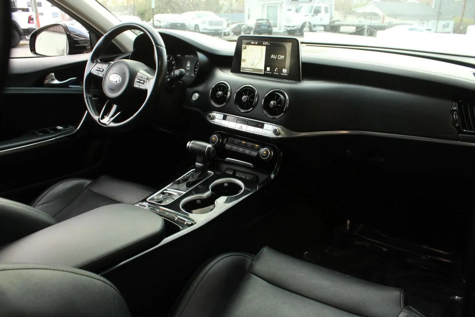 Used 2018 Kia Stinger Premium RWD image 22