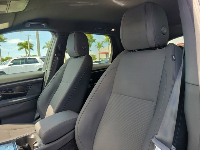 Used 2020 Land Rover Discovery Sport image 14