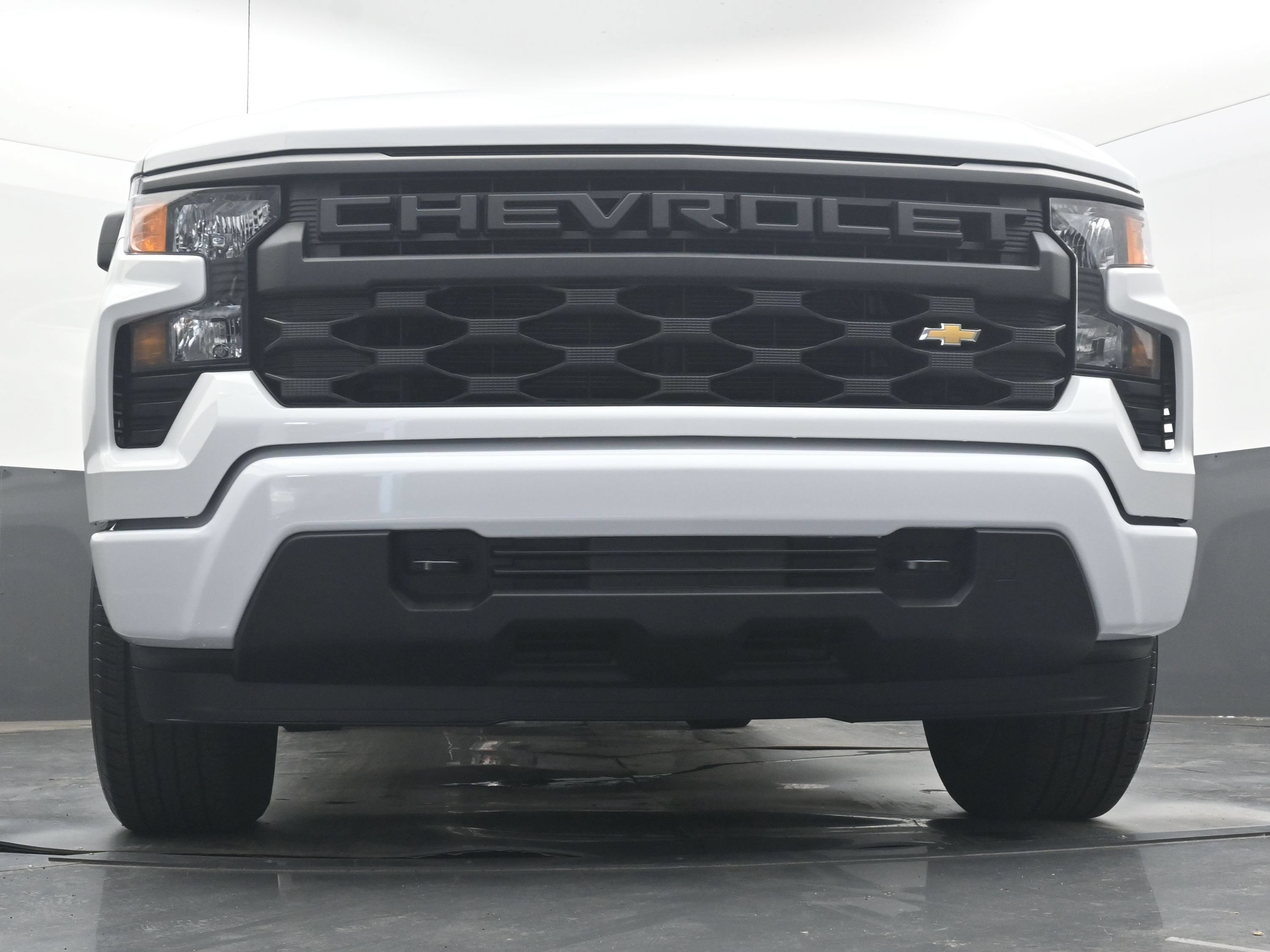 Used 2026 Chevrolet Silverado 1500 Custom AWD/4WD image 24