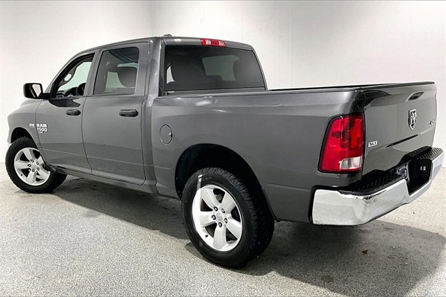 Used 2023 RAM 1500 Classic SLT image 4
