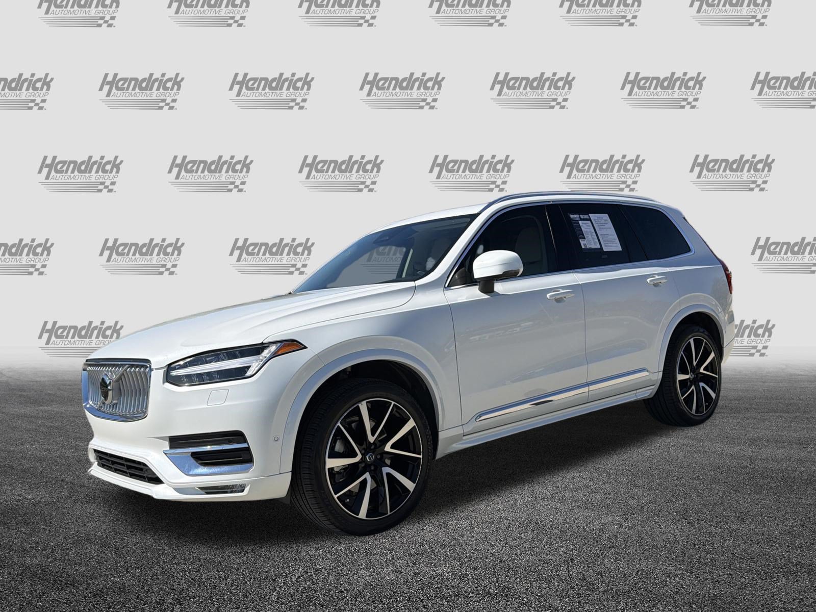 Used 2025 Volvo XC90 B6 Plus w/ Protection Package Premier AWD/4WD image 5