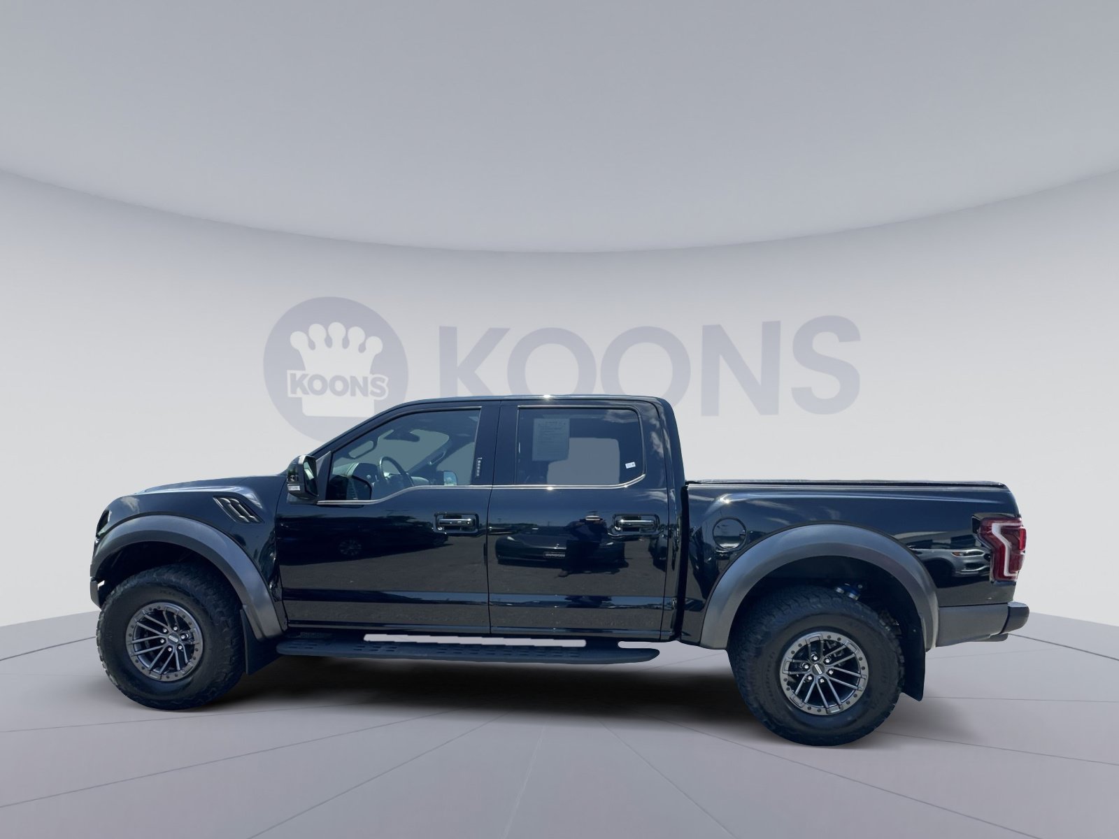 Used 2018 Ford F150 Raptor w/ Equipment Group 802A Luxury AWD/4WD image 13