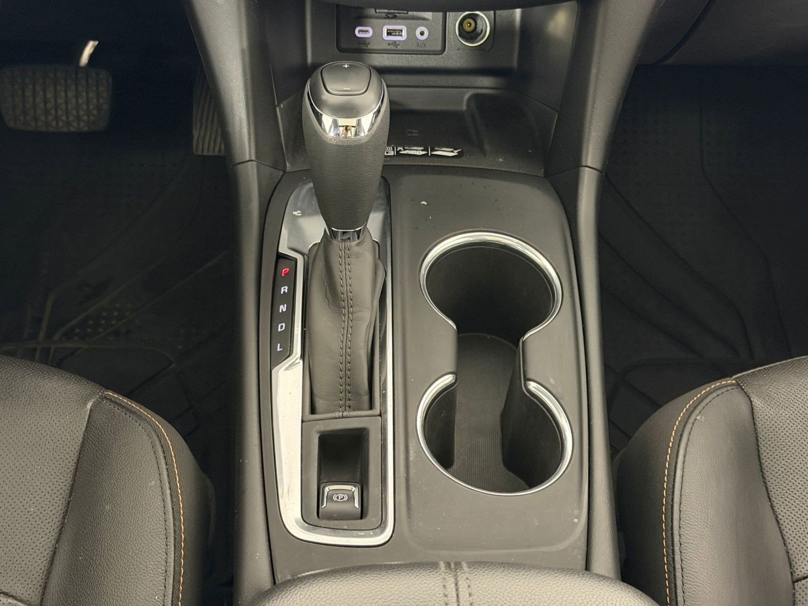 Used 2020 Chevrolet Equinox Premier FWD image 17
