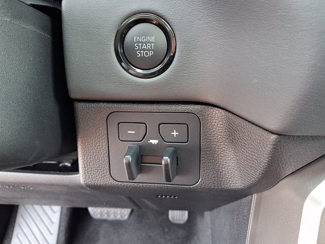 Used 2026 Toyota Tundra Platinum AWD/4WD image 28