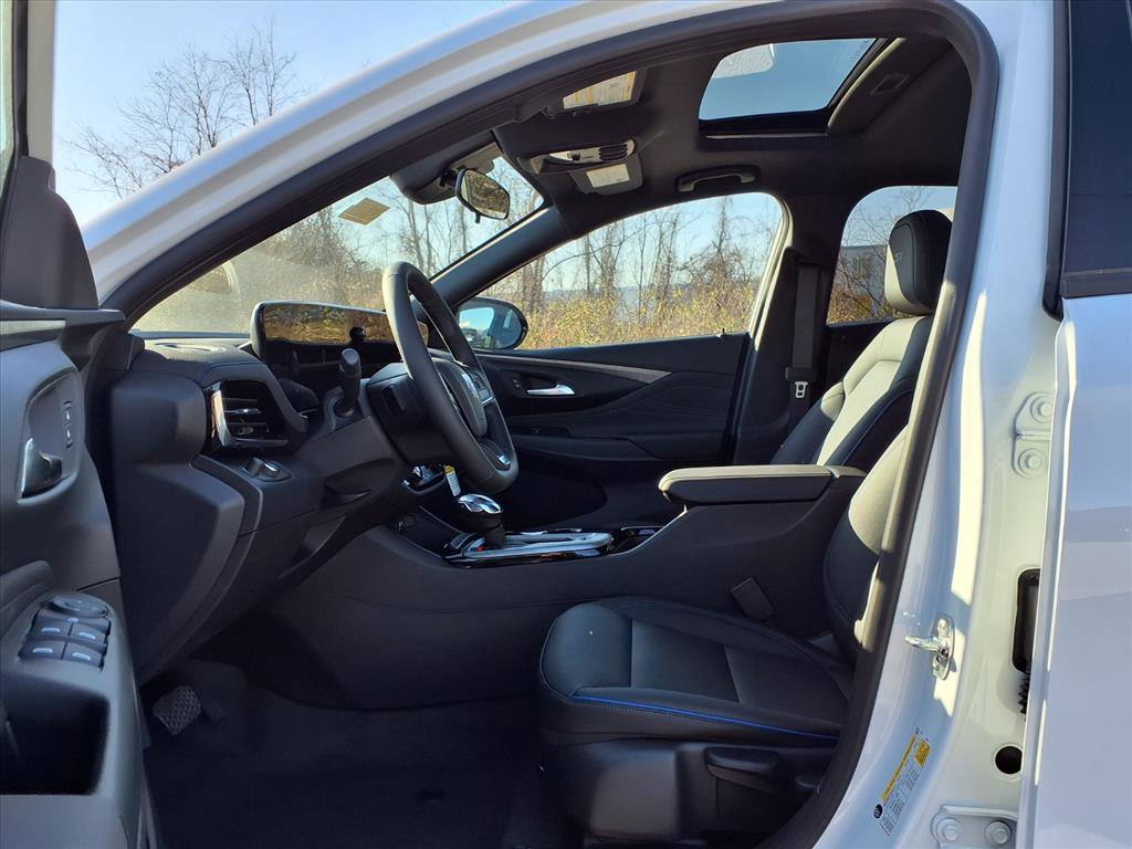New 2026 Buick Envista Sport Touring w/ Advanced Safety Package image 15