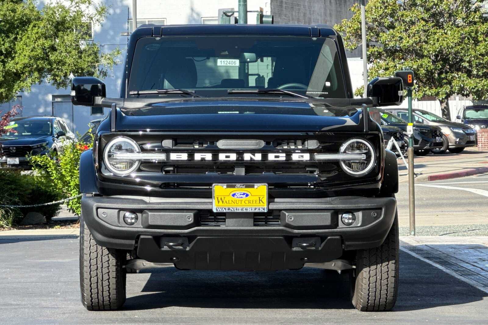 New 2025 Ford Bronco Outer Banks AWD/4WD image 6