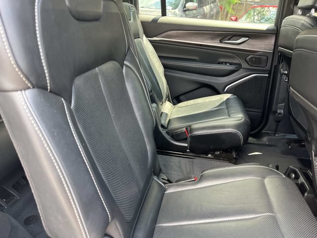 Used 2023 Jeep Grand Cherokee L Overland AWD/4WD image 28