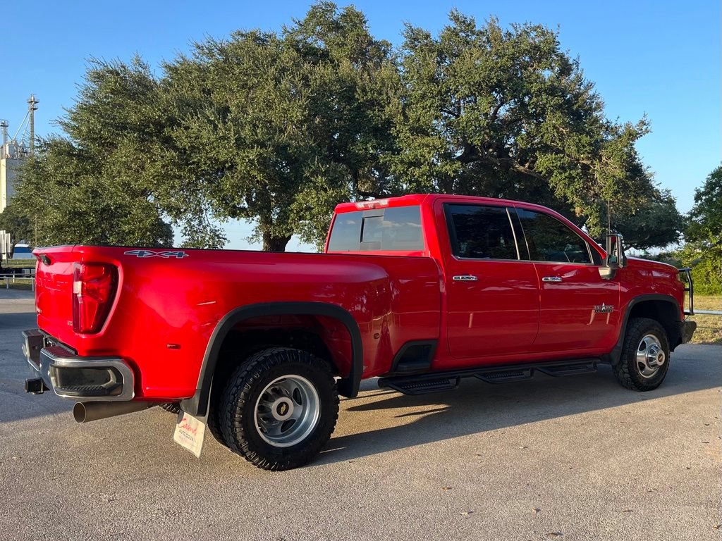 Used 2021 Chevrolet Silverado 3500 LTZ w/ LTZ Texas Edition AWD/4WD image 5