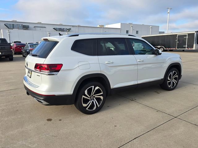 Used 2023 Volkswagen Atlas SEL AWD/4WD image 14