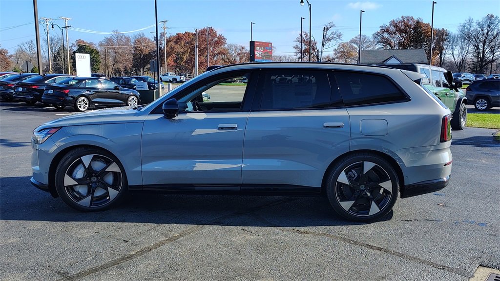 New 2025 Volvo EX90 Ultra image 5