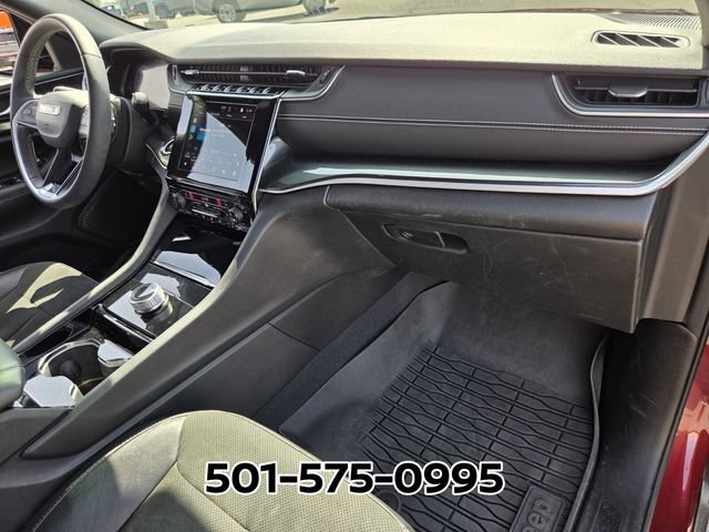 Used 2023 Jeep Grand Cherokee L Laredo AWD/4WD image 20