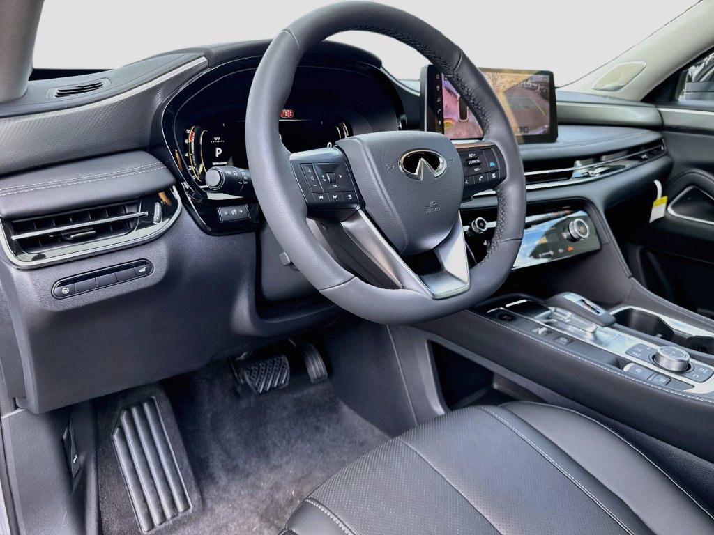New 2027 INFINITI QX60 Luxe w/ Cargo Package FWD image 9