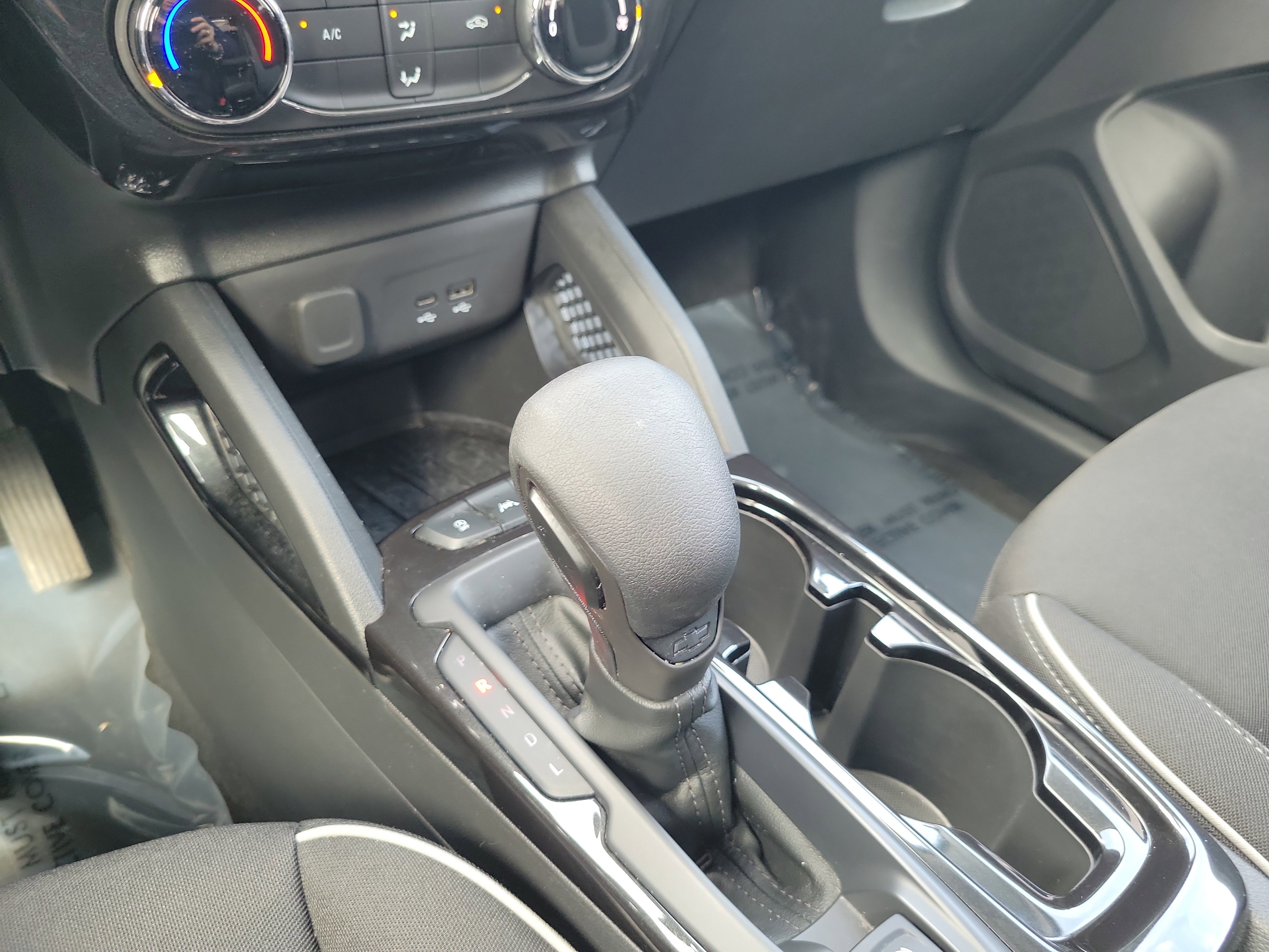 Used 2024 Chevrolet TrailBlazer LT w/ Driver Confidence Package FWD image 26
