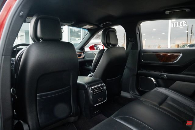 Used 2017 Lincoln Continental Select w/ Technology Package image 35