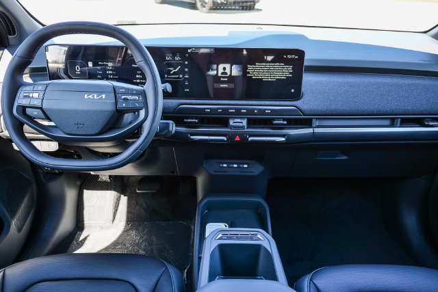 New 2027 Kia EV3 Wind w/ Wind Fwd Nightfall Package image 5