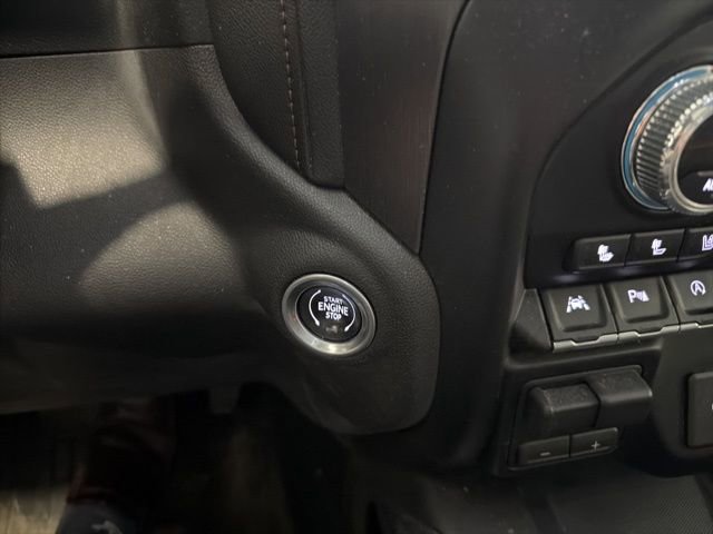 Used 2019 GMC Sierra 1500 AT4 w/ AT4 Premium Package image 26