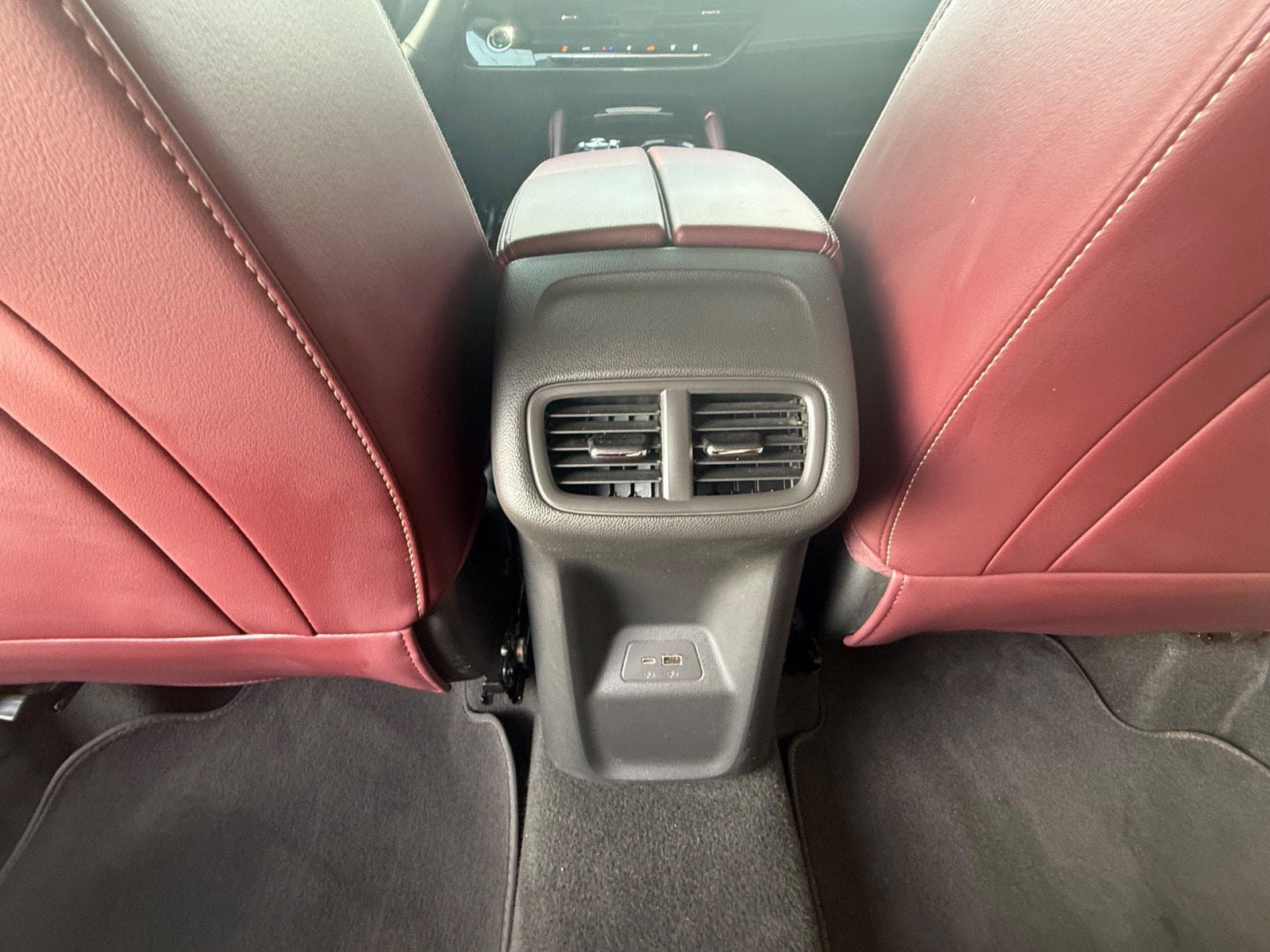 Used 2025 Buick Envision Sport Touring AWD/4WD image 14