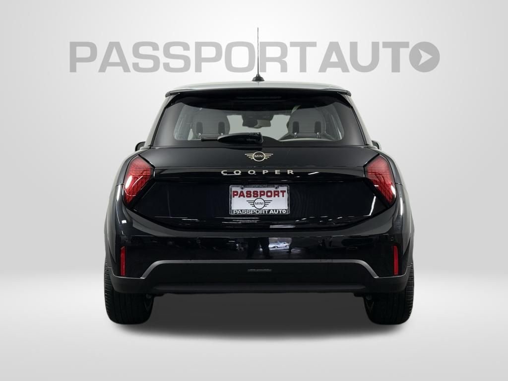 Certified 2025 MINI Cooper 2-Door Hardtop image 8