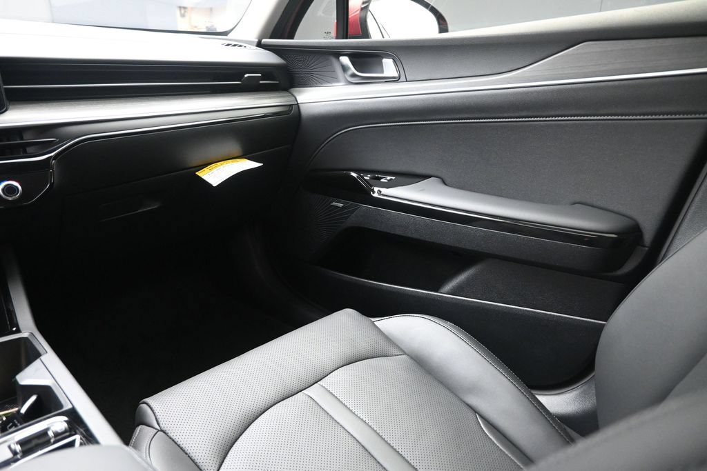 Used 2025 Kia K5 EX FWD image 31