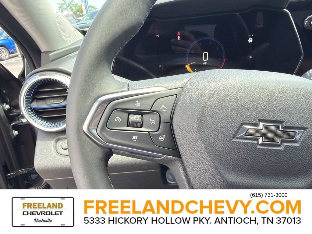 New 2026 Chevrolet Trax LT w/ Driver Confidence Package FWD image 24
