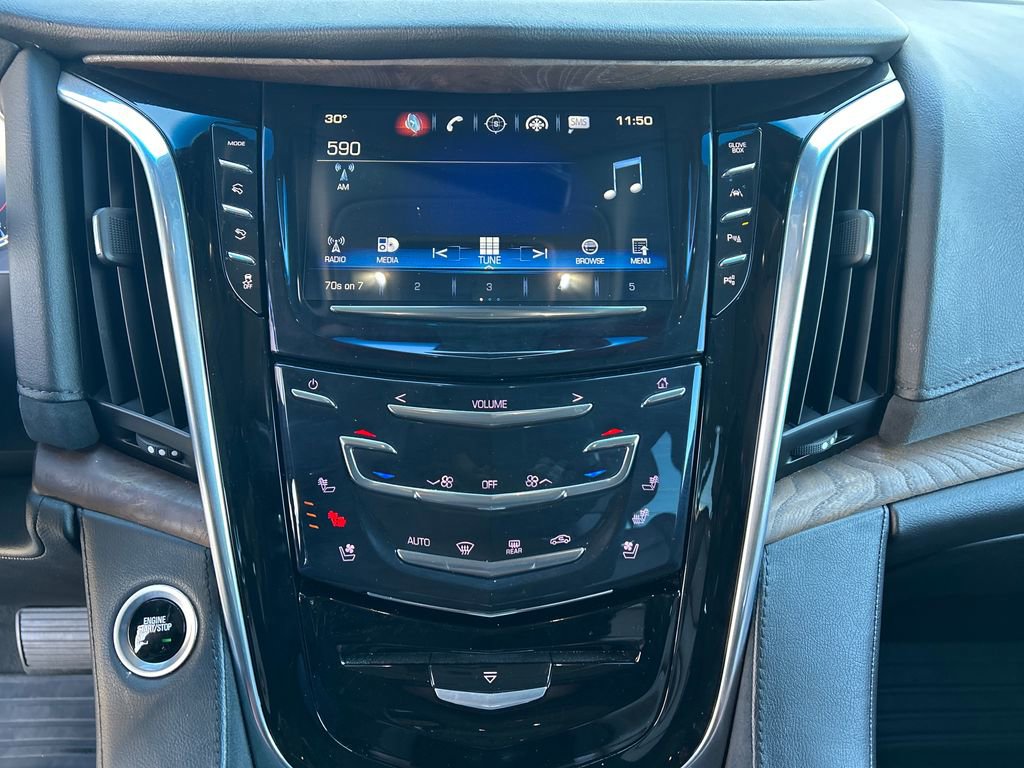 Used 2019 Cadillac Escalade Luxury image 22