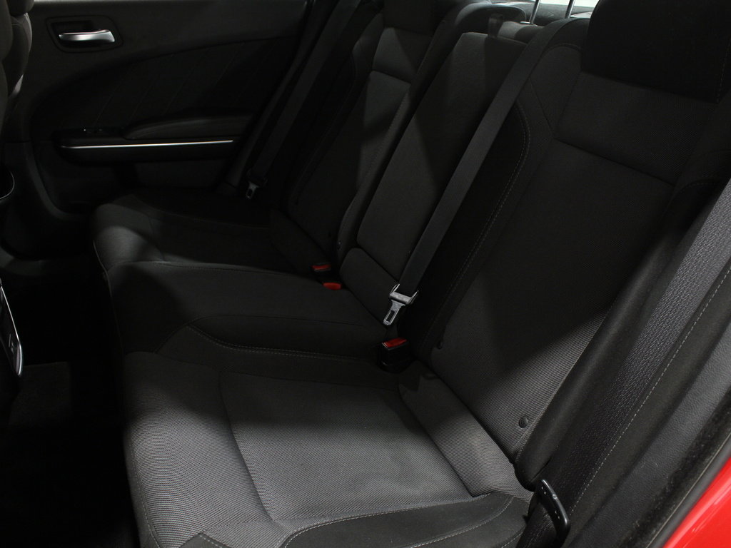 Used 2016 Dodge Charger SXT w/ Navigation & Travel Group image 20