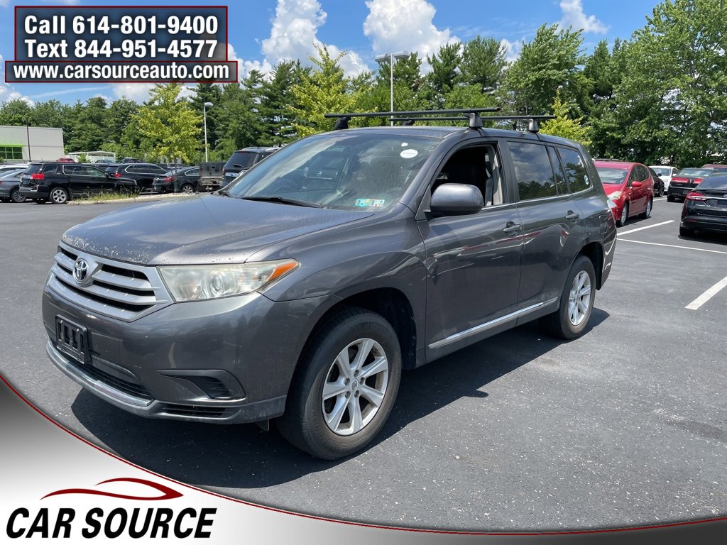 Used 2012 Toyota Highlander FWD image 2