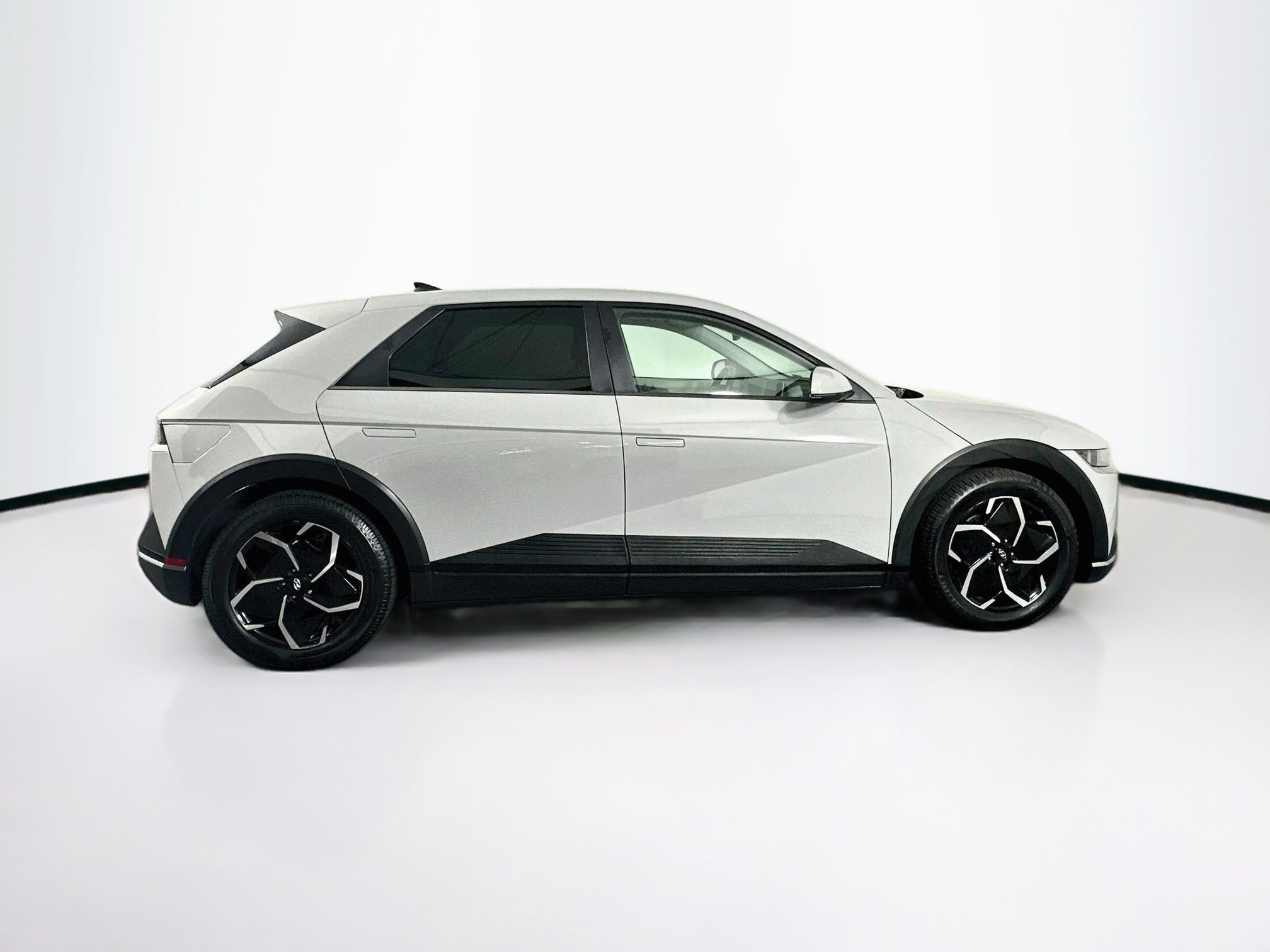 Used 2022 Hyundai Ioniq 5 SEL RWD image 10
