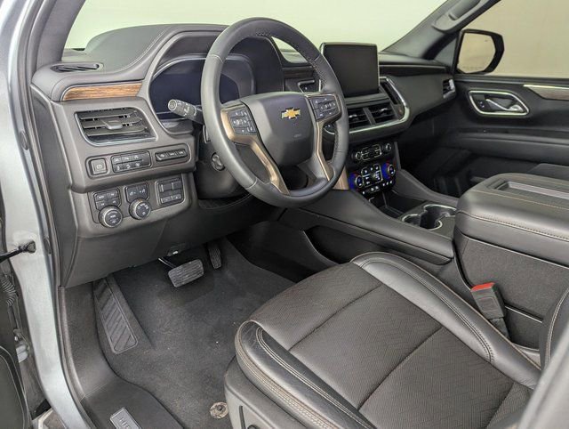 Used 2024 Chevrolet Tahoe High Country image 11