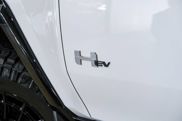 Used 2022 GMC Hummer EV Edition 1 w/ LPO, Illumination Package AWD/4WD image 21