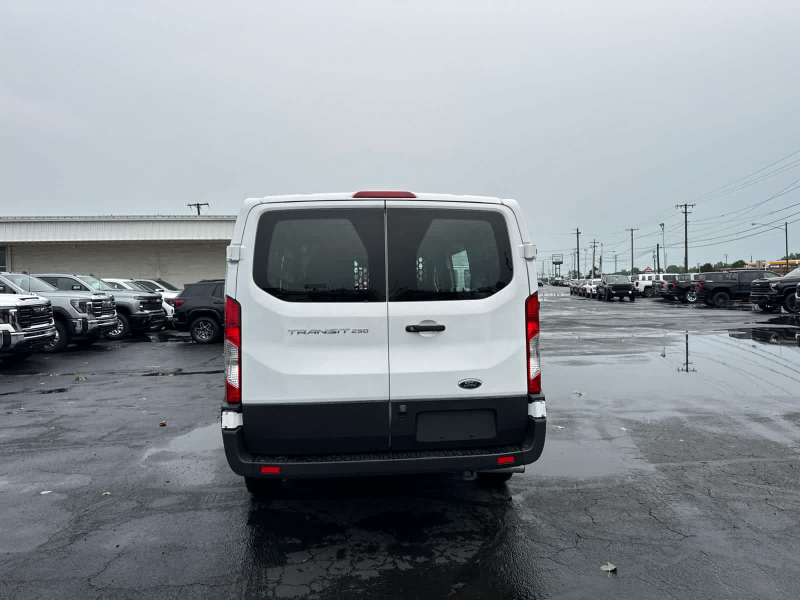 Used 2025 Ford Transit 250 Low Roof w/ Exterior Upgrade Package RWD image 4