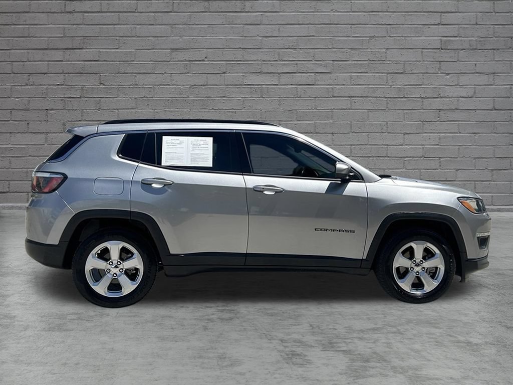 Certified 2020 Jeep Compass Latitude FWD image 5