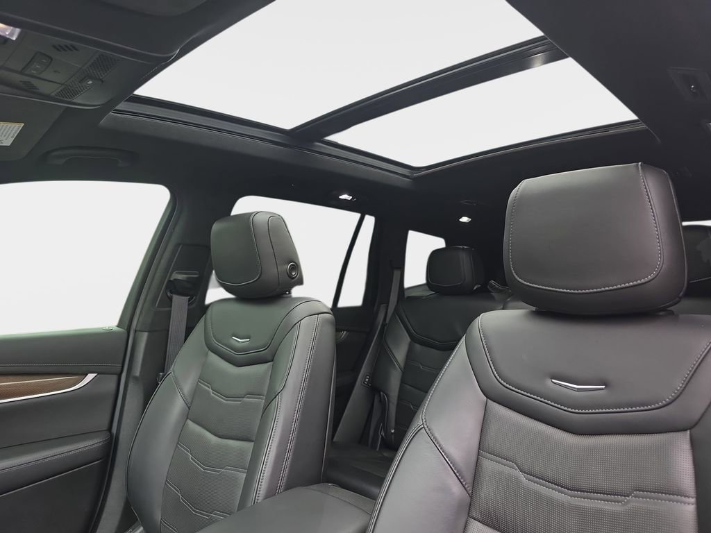 Used 2020 Cadillac XT6 Sport w/ Platinum Package image 34