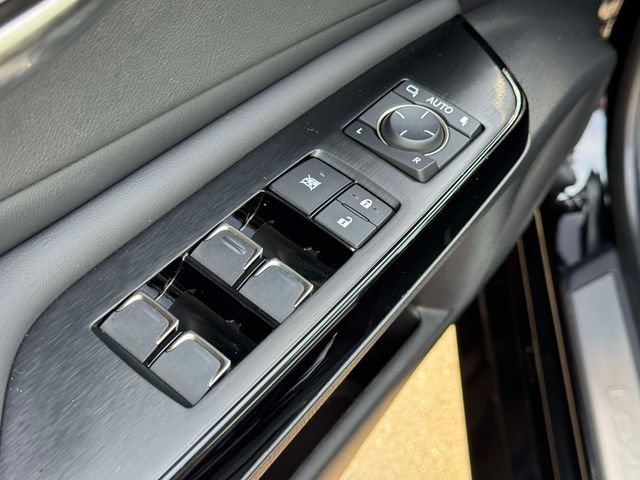 Used 2023 Lexus ES 350 w/ Premium Package FWD image 22