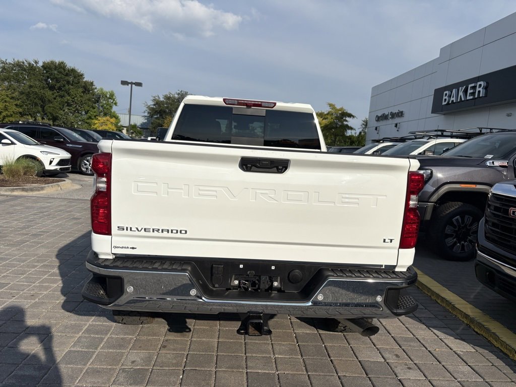 Used 2025 Chevrolet Silverado 2500 LT w/ Safety Package image 6