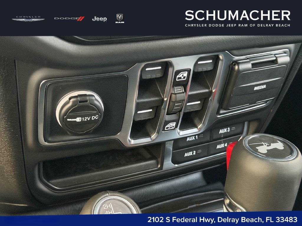 New 2027 Jeep Wrangler Unlimited Sahara AWD/4WD image 14