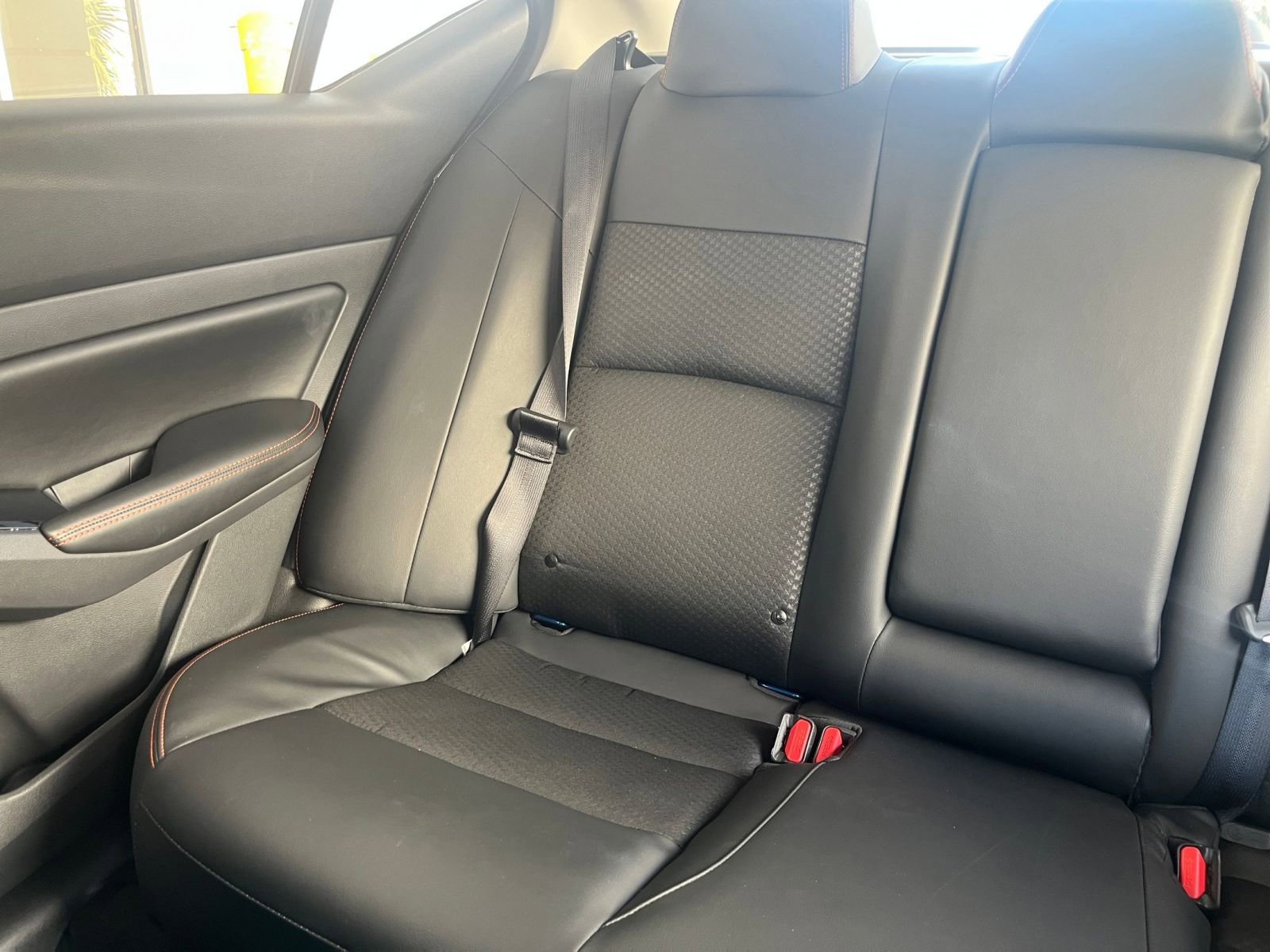 Used 2025 Nissan Altima 2.5 SR image 39